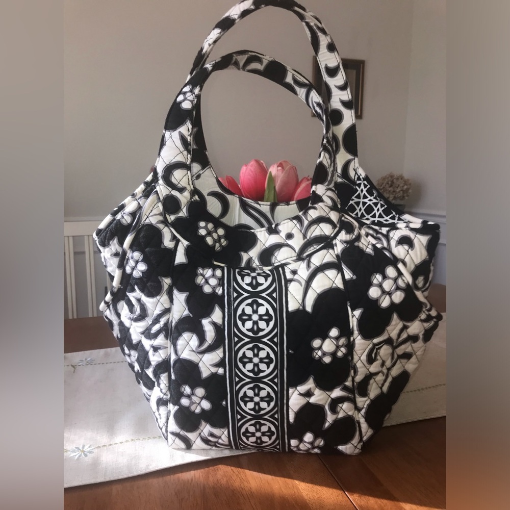 Vera Bradley satchel purse, pattern in Night & Day pattern - Picture 3 of 7